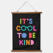Es ist Cool, nett zu sein Wandteppich Mit Holzrahmen (Vorderseite)