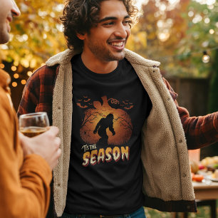 Es ist die Saison – Spuk-Kürbis-Geist Halloween T-Shirt
