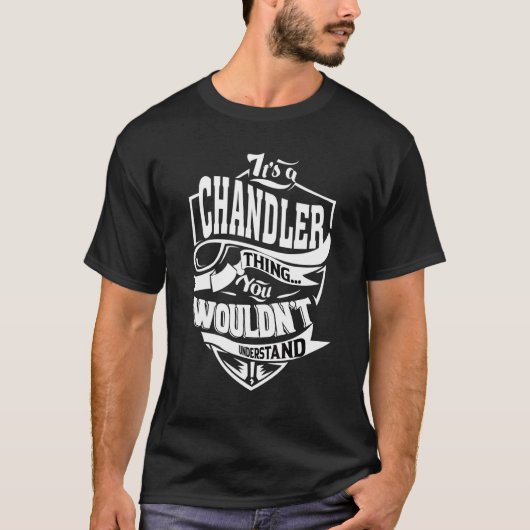 Es ist eben Chandler T-Shirt (Vorderseite)