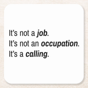 Es ist ein aufrufender Untersetzer