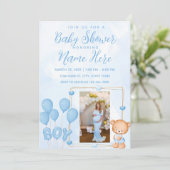 Es ist ein Baby Blue Gold Custom Foto Baby Shower Einladung (Stehend Vorderseite)