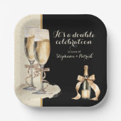 Es ist ein Doppel-Feier Gold Champagner Party Pappteller (Vorderseite)