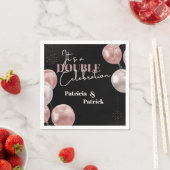 Es ist ein doppeltes Feiertagsgeschenk Serviette (Beispiel)