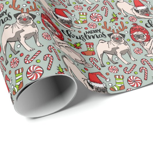 Es ist ein fröhliches Mops-Weihnachtsmuster Geschenkpapier (Rolleneckpunkt)