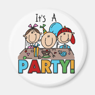 Es ist ein Geburtstags-Party-T - Shirts und Magnet