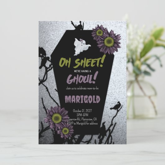 Es ist ein Ghoul Coffin Halloween Baby Shower Invi Einladung (Stehend Vorderseite)