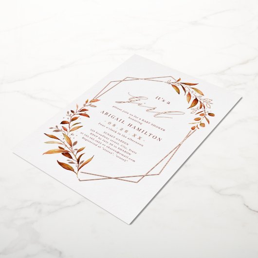 Es ist ein Girl fall Greenery Geometric Baby Dusch Folieneinladung (Gedreht)