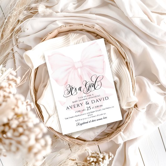 Es ist ein Girl Pink Bow Modern Elegant Baby Showe Einladung