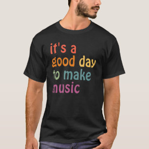 Es ist ein guter Tag, den Musiklehrer zurück zum S T-Shirt