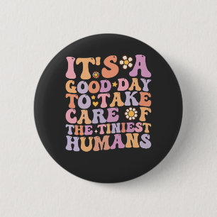 Es ist ein guter Tag, um sich um die winzigsten Me Button