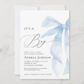 Es ist ein Junge | Elegant Classy Blue Bow Baby Sh Einladung (Vorderseite)