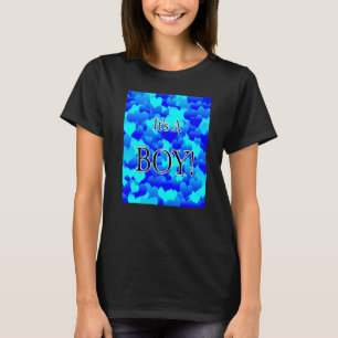 Es ist ein Junge mit einem süßen blauen Herzen Bab T-Shirt