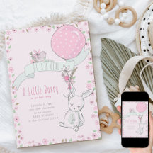 Es ist ein kleines Mädchen mit Balonschwangerschaf