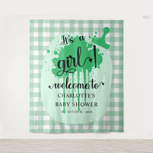 Es ist ein Mädchen! Grüne Gingham Baby Dusche Hint Wandteppich (Vorderseite)