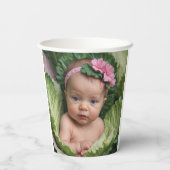 Es ist ein Mädchen Pappbecher (Rückseite)