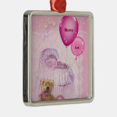 Es ist ein Mädchen! (personalisierbar) Silbernes Ornament (Rechts)