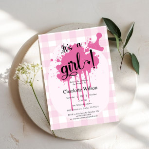 Es ist ein Mädchen! Süße pastellrosa Gingham-Babyp Einladung