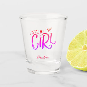 Es ist ein Personalisierter Mädchenname Schnapsglas