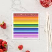 Es ist ein Rainbow-Party, mehrfarbiges Stripmuster Serviette (Beispiel)