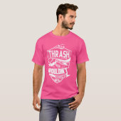 Es ist ein THRASH-Geschenk T-Shirt (Vorne ganz)