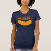 Es ist ein unheilvoller Bun and Pumpkin Gewürz Kin T-Shirt (Vorderseite)