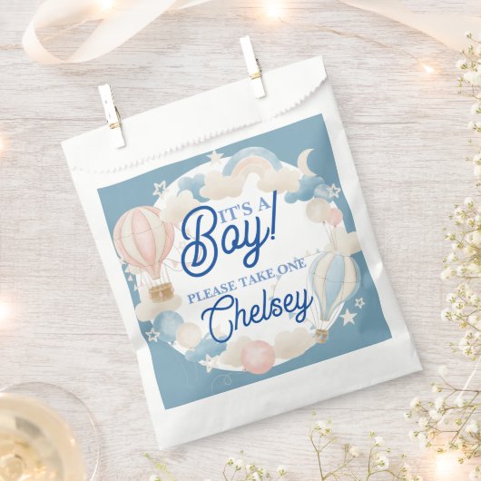 Es ist eine Baby-Dusche Geschenktütchen (Ausgeschnitten)