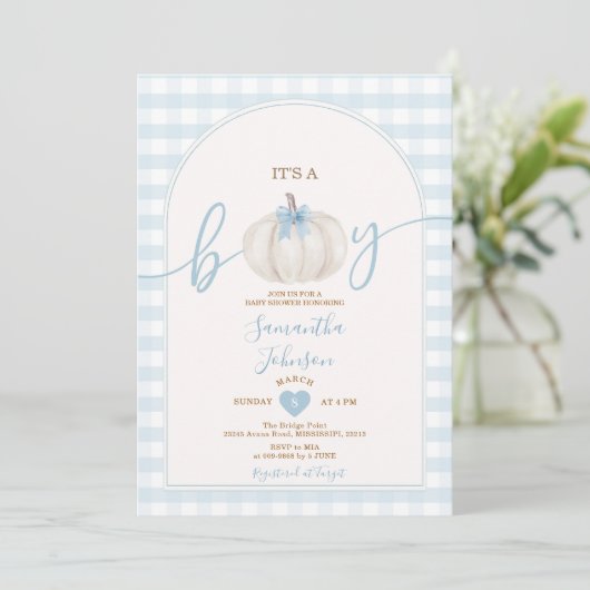 Es ist eine Boy Blue Gingham White Pumpkin Baby Du Einladung (Stehend Vorderseite)