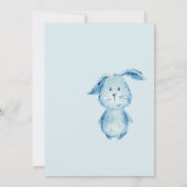 Es ist eine Boy Bunny Watercolor Babydusche Einladung (Rückseite)