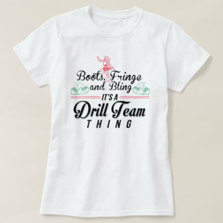 Es ist eine Drillteam-Sache T-Shirt