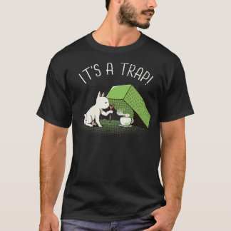 Es ist eine Falle Kaffee Lustige Katze von Tobe Fo T-Shirt