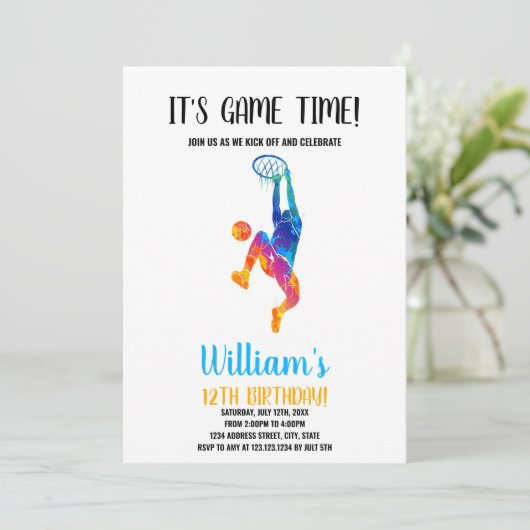 Es ist eine Game Time Basketball Einladungen (Stehend Vorderseite)