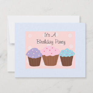 Es ist eine Geburtstagsfeier mit Cupcakes Einladung
