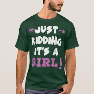 Es ist eine "Girl & Boy Funny Funny Gender Reveal" T-Shirt