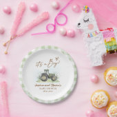 Es ist eine junge Green Traktor Farm Baby Dusche Pappteller (Party)