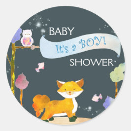 Es ist eine junge Woodland Fox Babydusche Runder Aufkleber