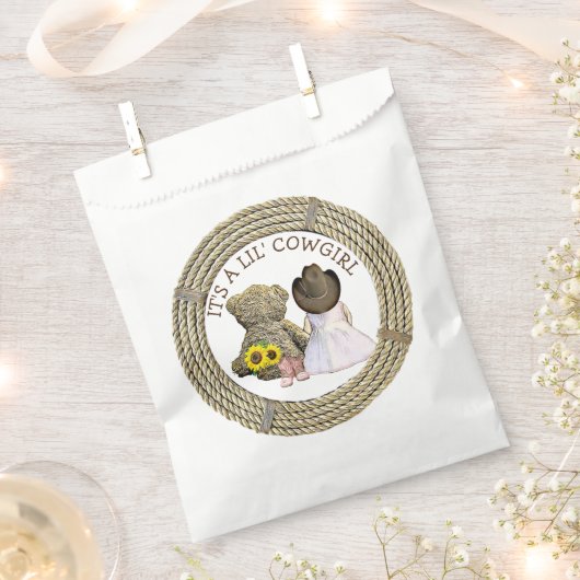 Es ist eine Lil' Cowgirl Babydusche Geschenktütchen (Ausgeschnitten)