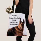 Es ist eine Schäferhund-Sache Tasche (Von Nahem)