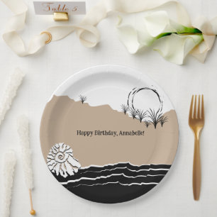 Es ist eine Strand-Geburtstagsfeier-Papierplatten Pappteller