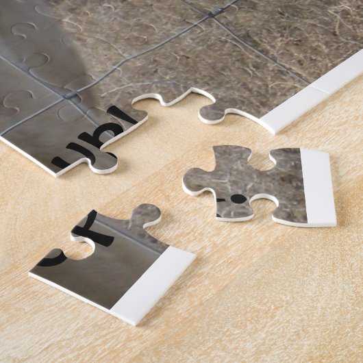 Es ist eine Zusammenfassung! Schwarze u. weiße Puzzle (Seite)