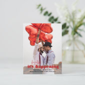 Es ist Ereignis | Fun Foto Verlobung Ankündigungspostkarte (Stehend Vorderseite)