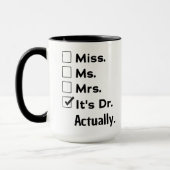 Es ist Fräulein Frau Mrs – Eigentlich ist es Dr. B Tasse (Links)