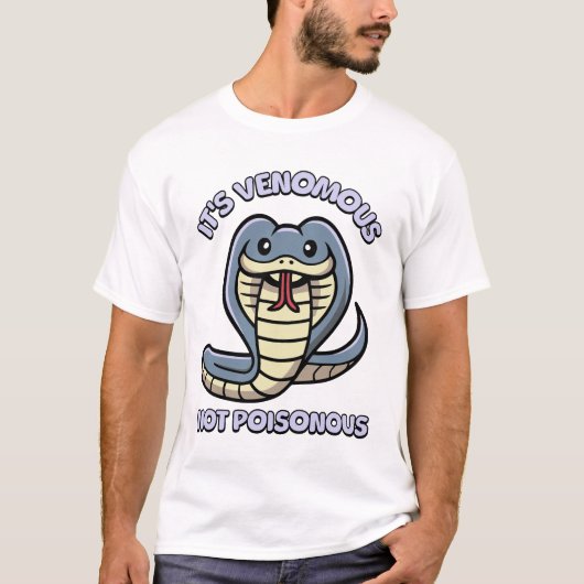 Es ist giftig und nicht giftig! Niedlich Snake Car T-Shirt (Vorderseite)
