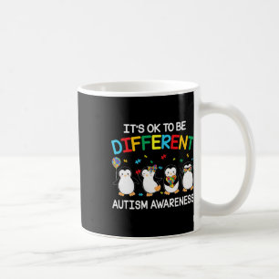 Es ist gut, ein anderes Pinguin-Autismus-Bewusstse Kaffeetasse