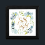Es ist gut - gehen durch den Glauben nicht durch d Erinnerungskiste<br><div class="desc">Es ist gut,  dass ich von Studio W. eine wunderschöne Blumengrenze mit dem Satz "Walk by Faith,  Not by Sight" aufweist.</div>