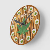 Es ist High Time Weed Leaf Natural Bamboo Custom Runde Wanduhr (Winkel)
