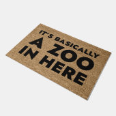 Es ist im Grunde ein Zoo hier drin Fußmatte (Schrägansicht)