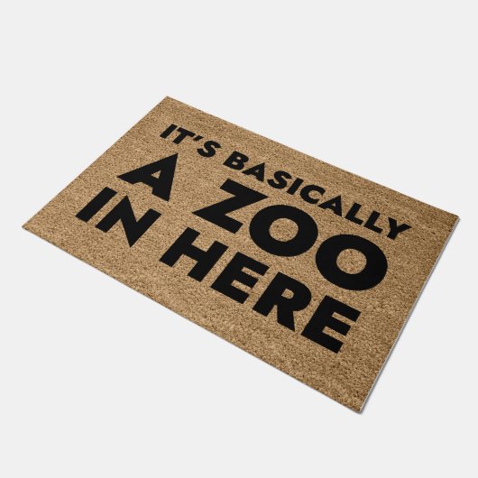 Es ist im Grunde ein Zoo hier drin Fußmatte (Schrägansicht)