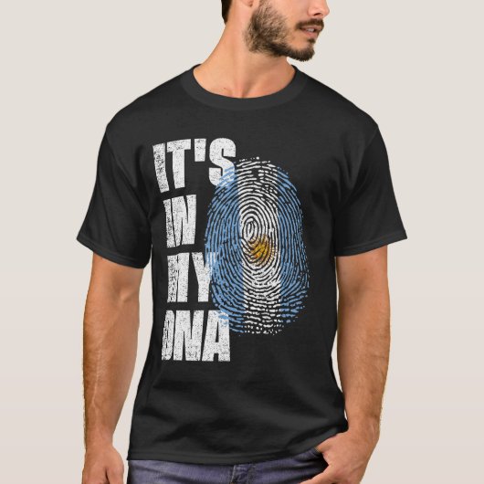 ES IST IN MEINER DNA Argentinienflagge T-Shirt (Vorderseite)