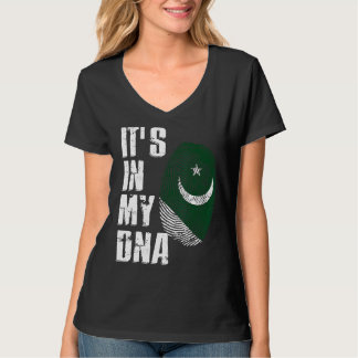 Es ist in meiner DNA-freien pakistanischen Flagge  T-Shirt