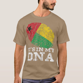 Es ist in meiner DNA-Guinea-Bissau-Länderflagge Vi T-Shirt